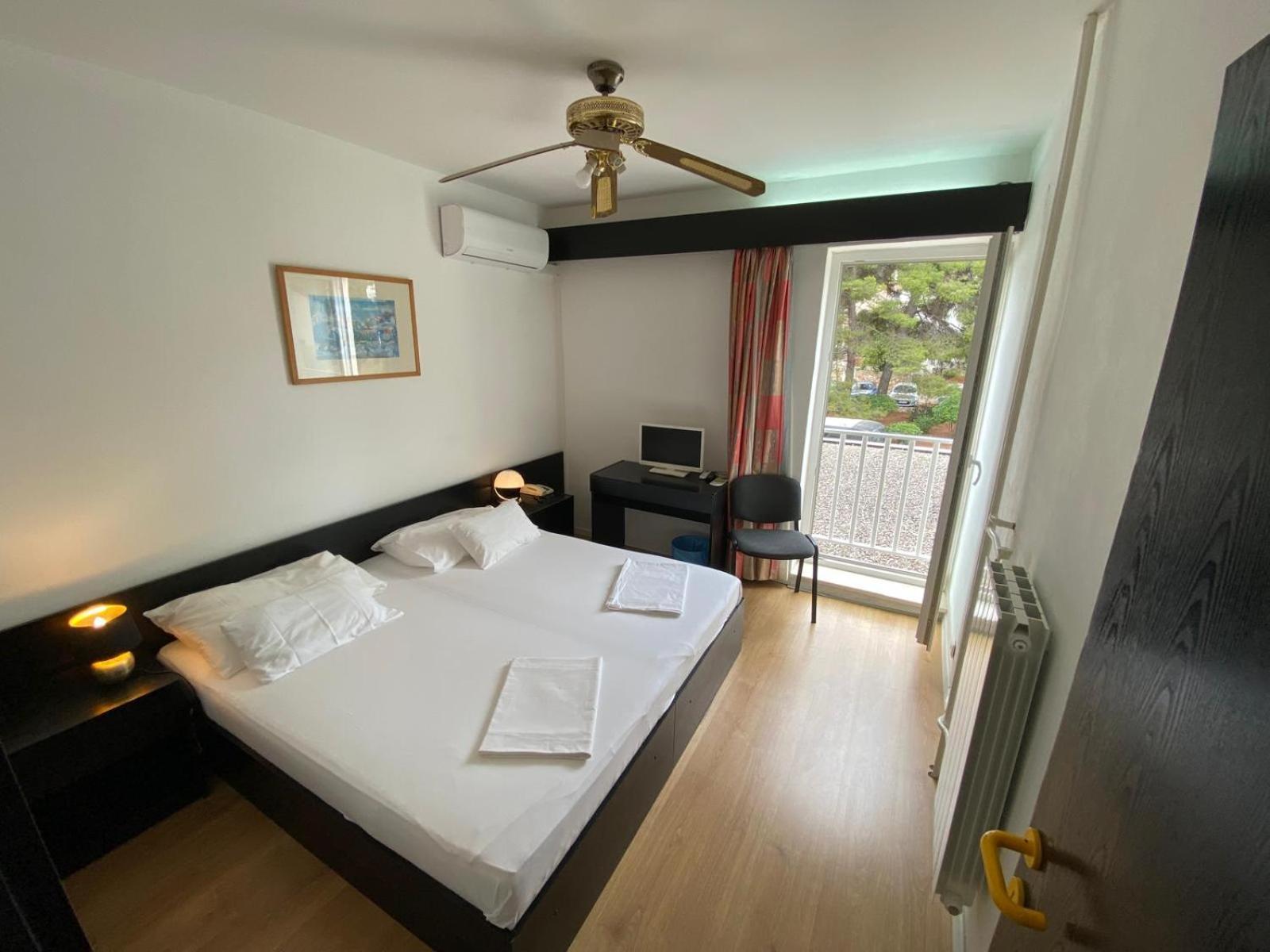 Hotel Hvar Jelsa  Eksteriør billede